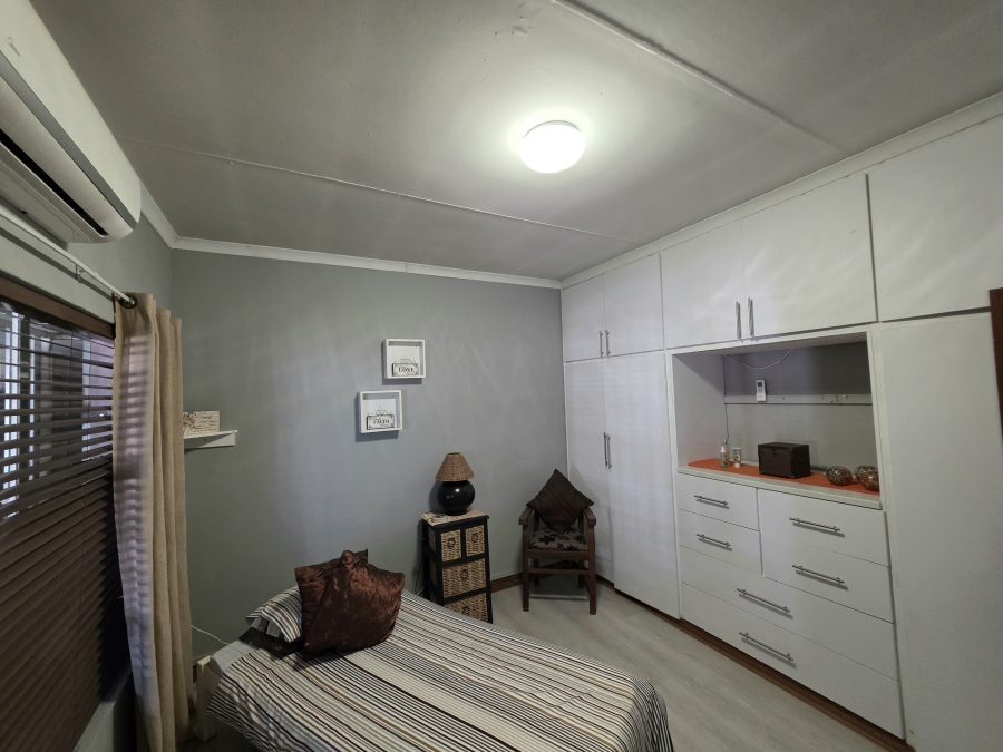 4 Bedroom Property for Sale in Jan Cillierspark Free State